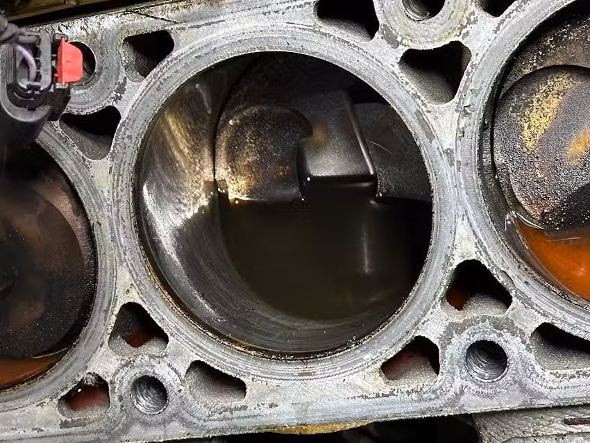 Auxilio 24 horas mecánico