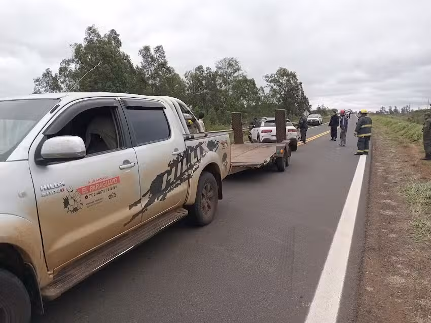 Auxilio y Remolque «EL PARAGUAYO» también contamos con taller mecánico las 24hs