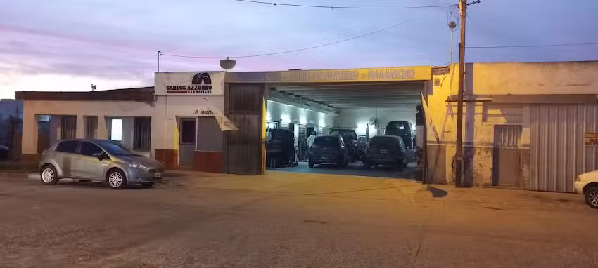 Azzurro Carlos – Neumaticos