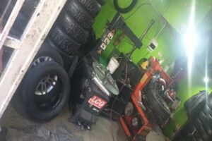 C.C.C (Gomeria Autos motos)