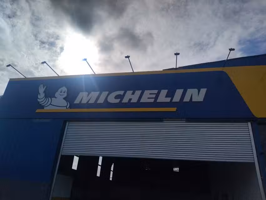 Comercial Arenas – Pinamar