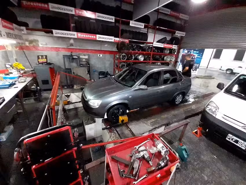 DENGOM Central Barracas-Bridgestone Firestone