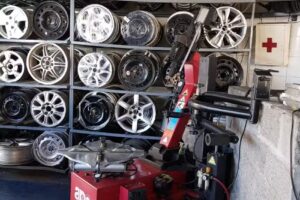 El Arte del Neumático Dunlop Tire Center