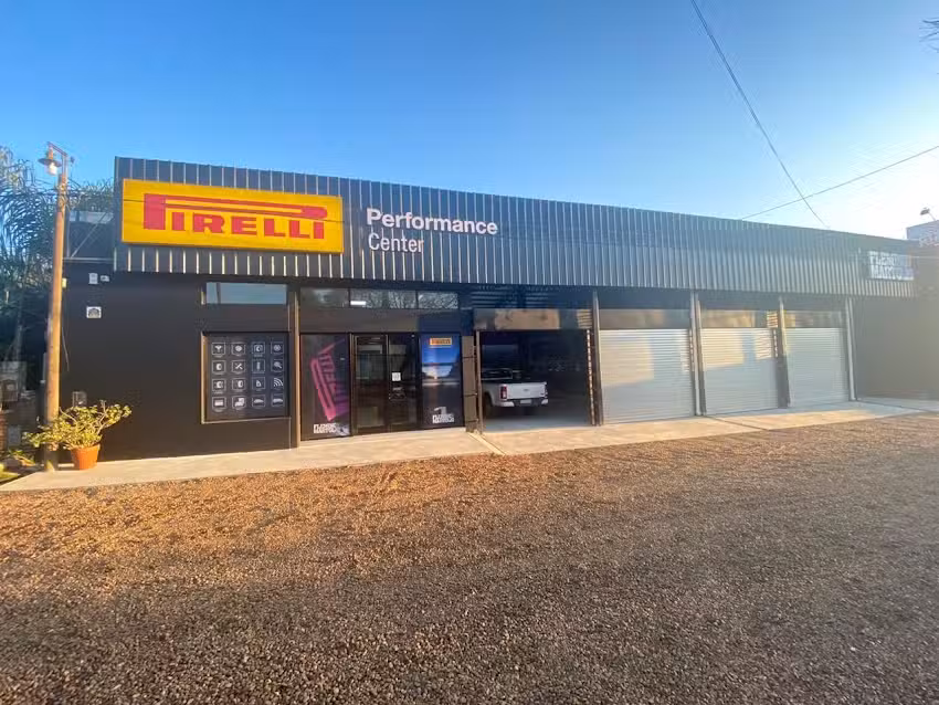 Fleming y Martolio Neumáticos