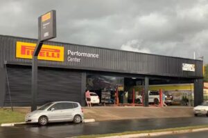 Fleming y Martolio Neumáticos