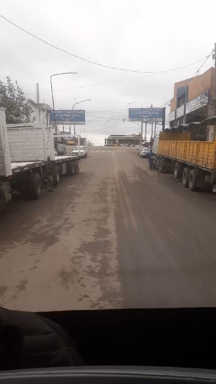 FRENOS Y ELASTICOS LA BANDA S.R.L.