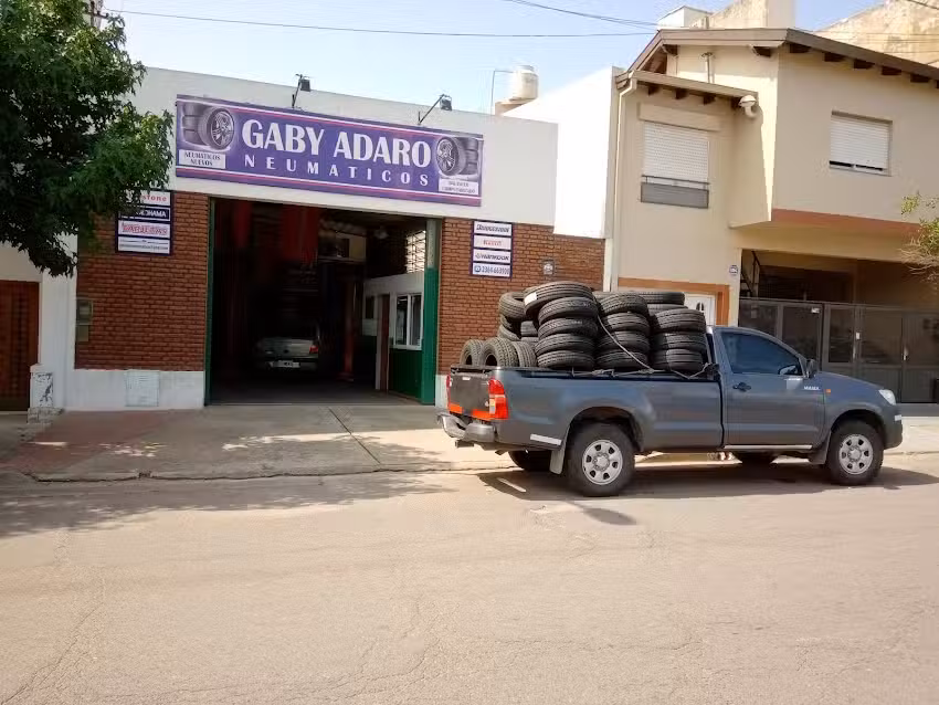 Gabi Adaro Neumáticos