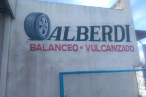 Gomeria Alberdi Y 9 De Julio