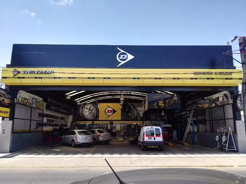 Gomería Avenida Dunlop Tire Center