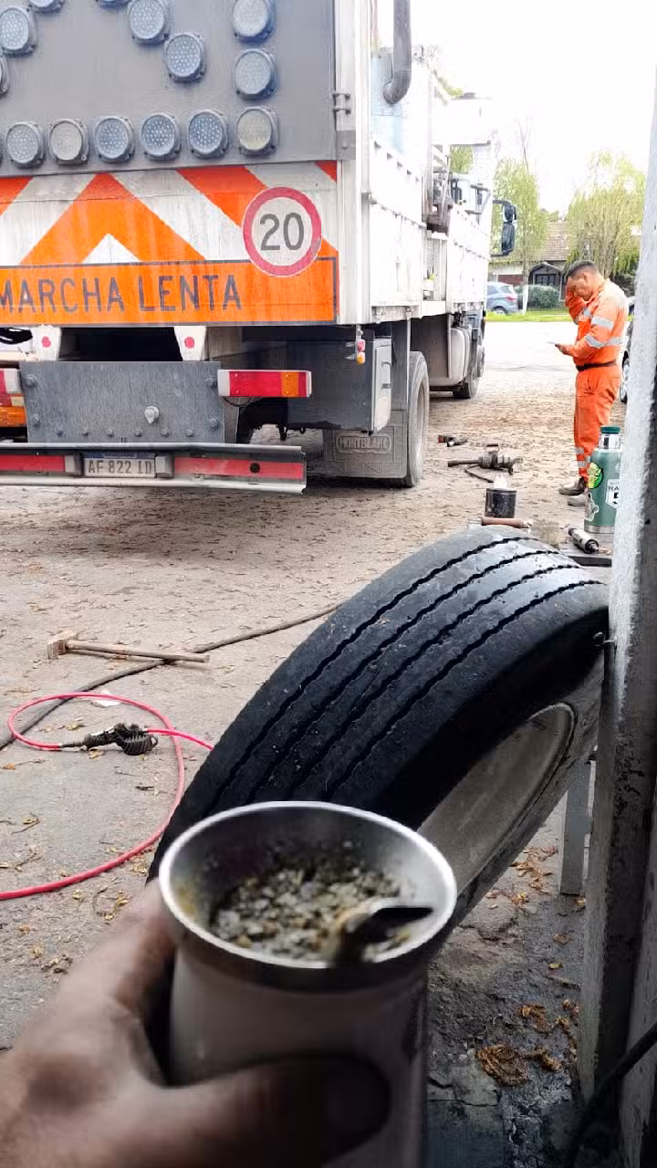 Gomeria Carlitos alineacion frenos tren delantero suspenciones