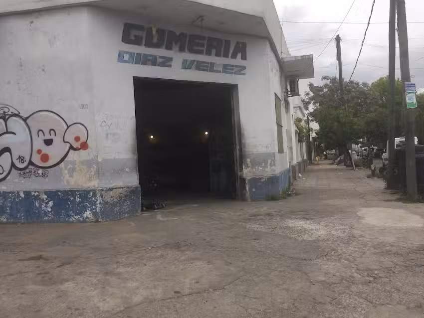 Gomería Díaz Vélez