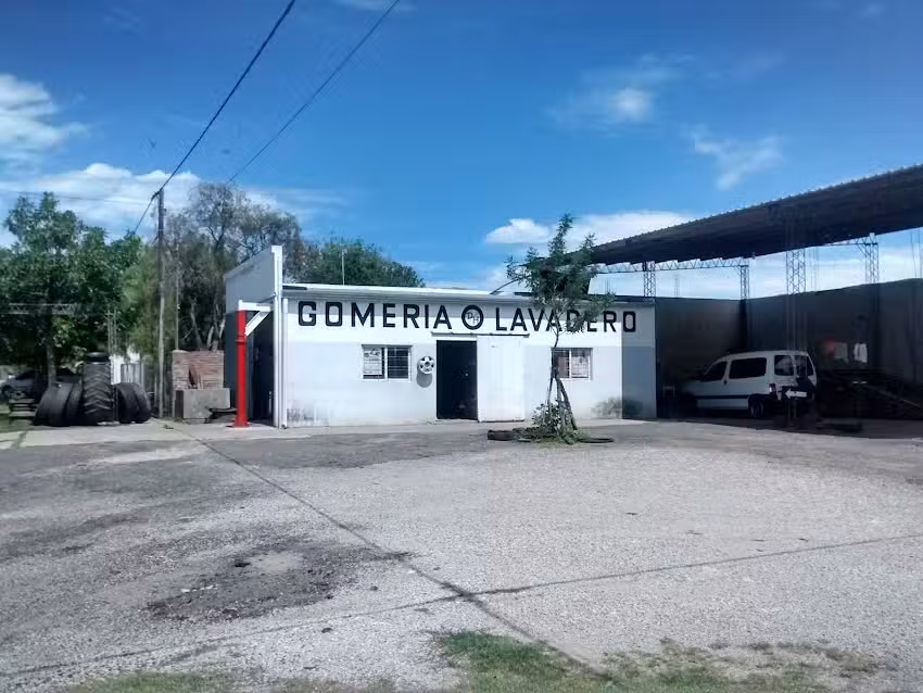 Gomería «Dos hermanos»