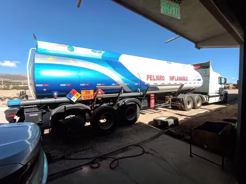 Gomeria El Portón Negro