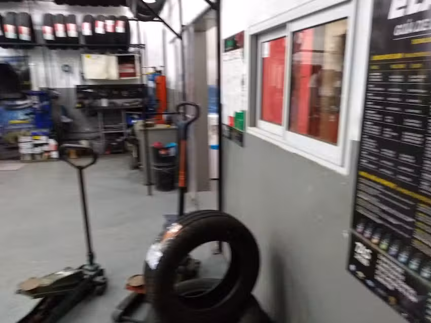 Gomeria El Ruso Neumaticos Y Servicios