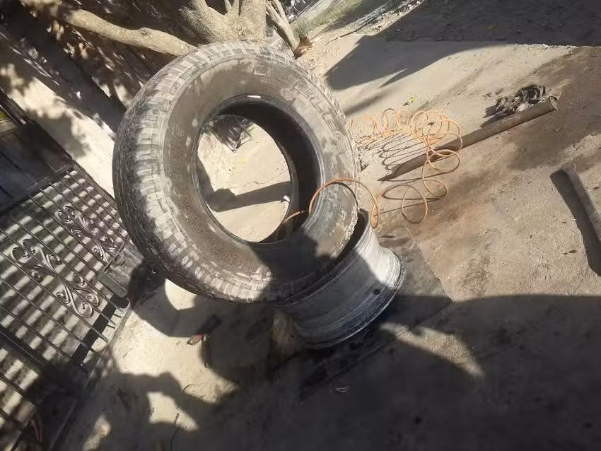 Gomeria las 24 hs el bruno