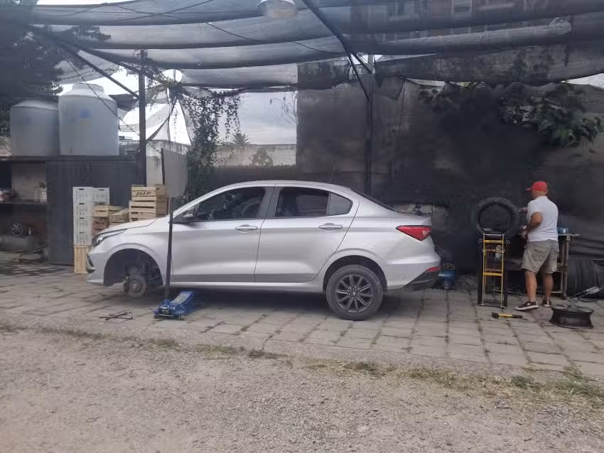 Gomería Lo de Juan