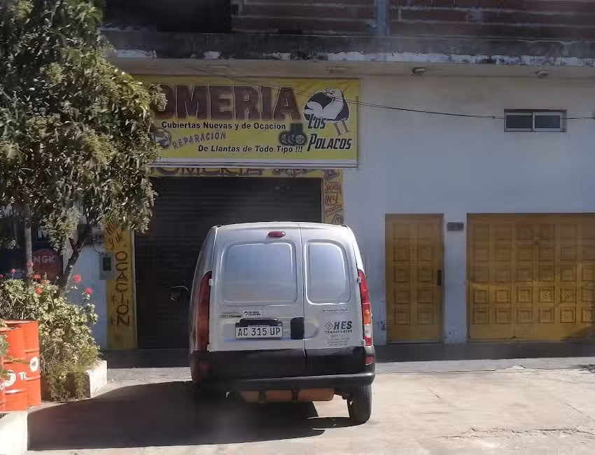 Gomeria Los Polacos