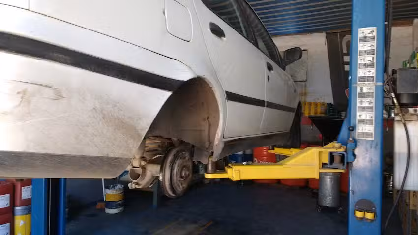 Gomeria-Lubricentro- Tren Del. Serv. de Auxilio. NIL-CAR