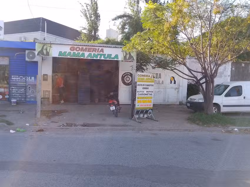 Gomería mamá antula