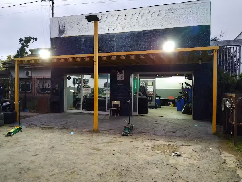 GOMERIA NEUMATICOS RA