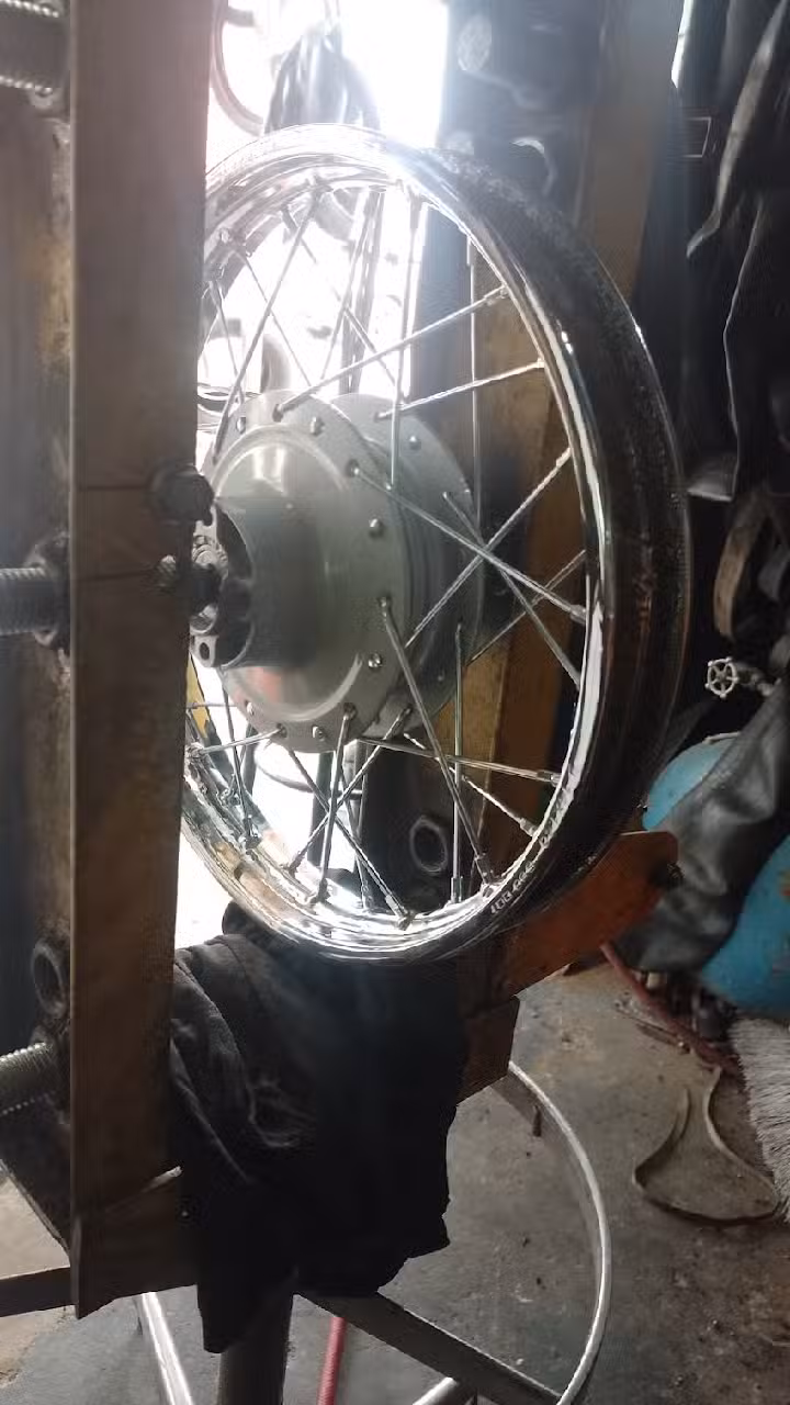 Gomería Tadeo Xeneize