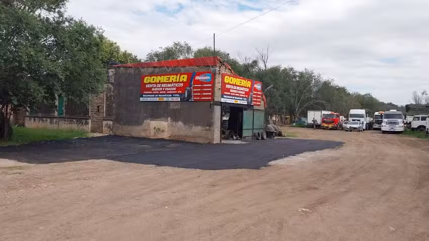 Gomería The Container