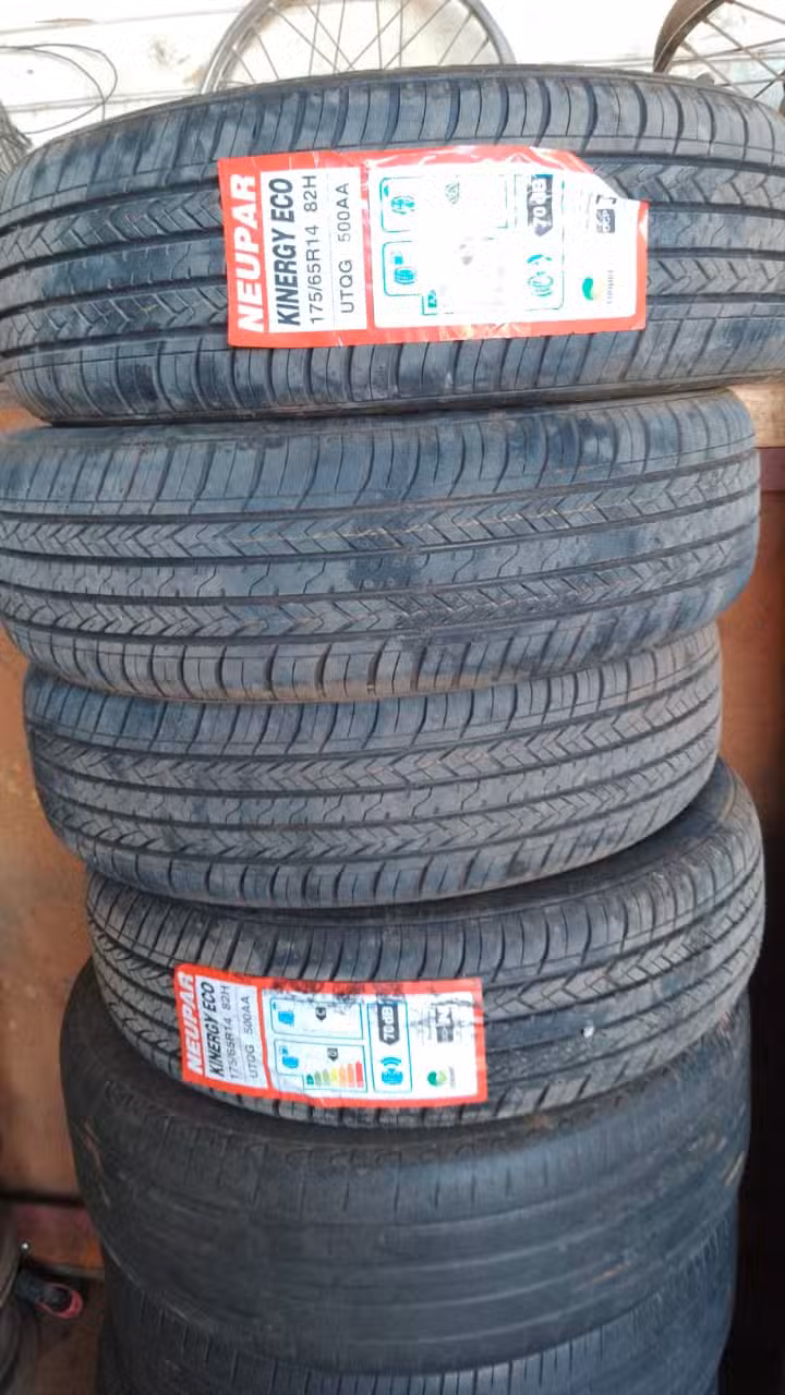 Gomería tres hermanos