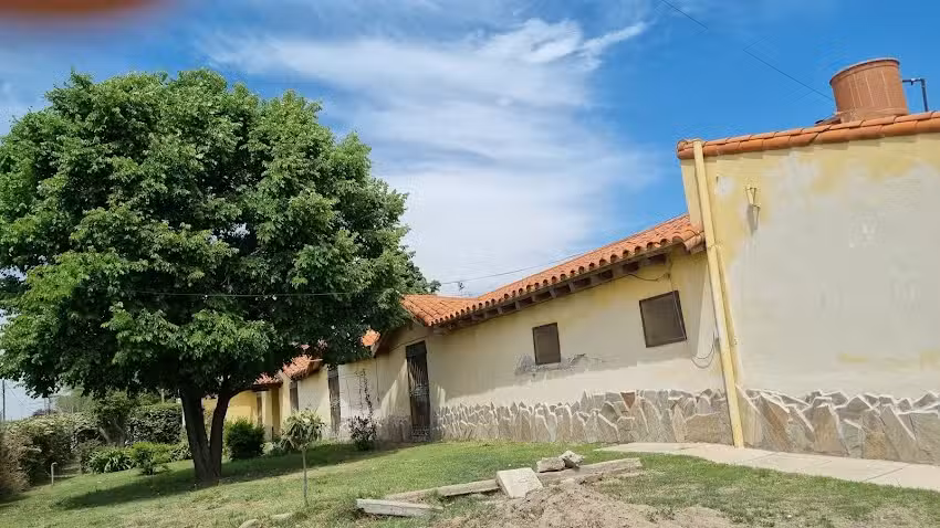 Goméria y Lavadero de Carlos Córdoba