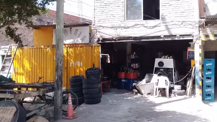 Gomeria Y Lubricentro Benítez