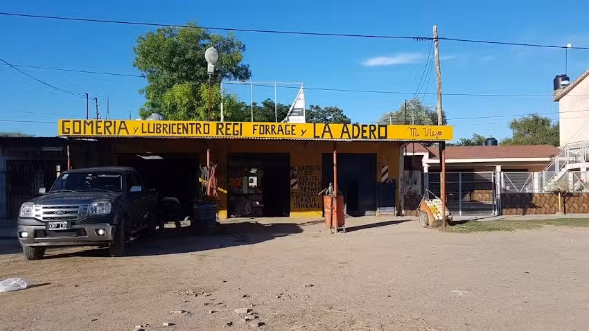 Gomería y lubricentro julio