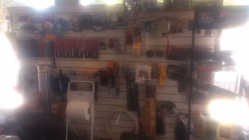 HDR SERVICIOS Y REPUESTOS SAS