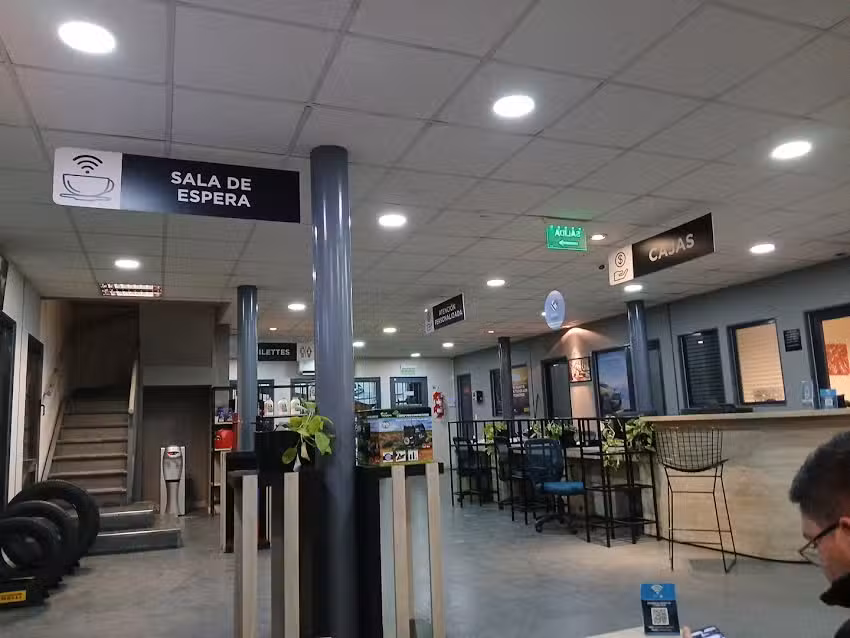 La Esquina del Neumático – Parque Leloir