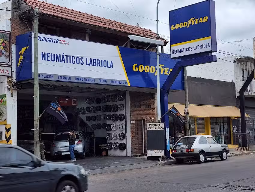 Labriola Neumáticos