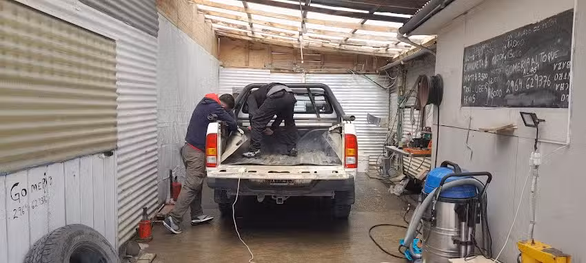 Lavadero y Gomeria altoque