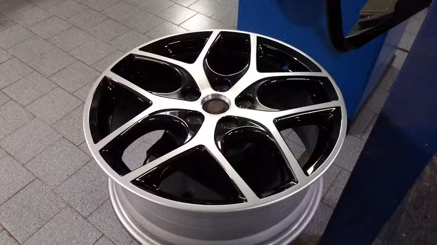 Llantas ROCABERT Reparación Diamantados