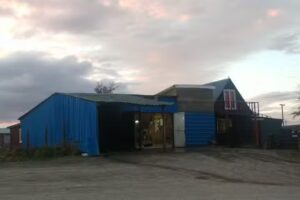 LO DE CARLITOS – MECANICA Y GOMERIA