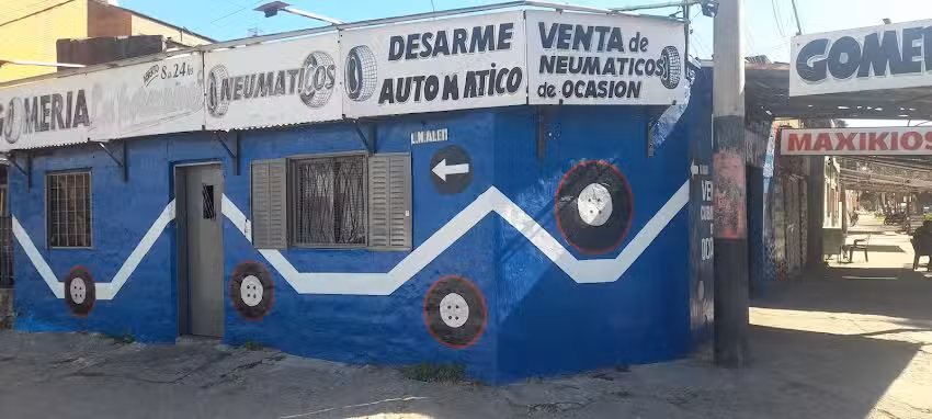 Los Hermanos Neumaticos