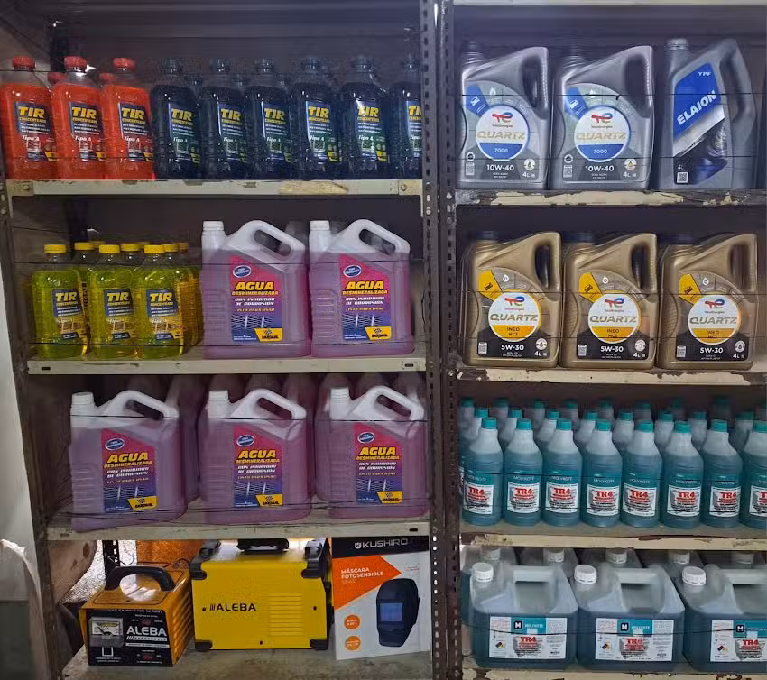 Lubricantes y Baterias Nicola