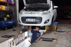 LUBRICENTRO «LA FAMILIA»