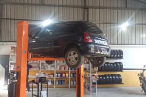 LUBRICENTRO-NEUMATICOS Q.C.G