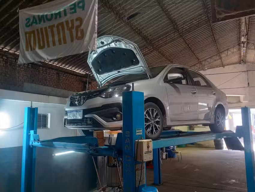 Lubricentro y gomeria Agustin