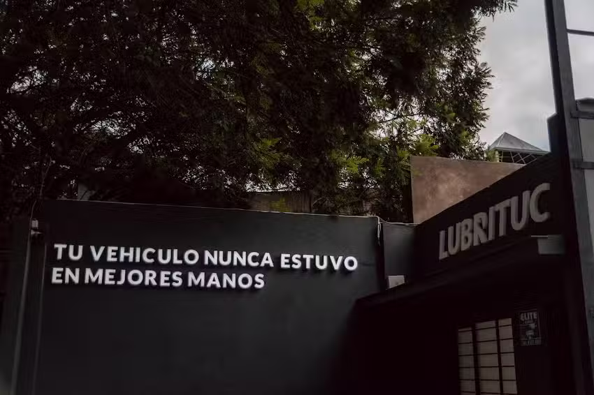 Lubrituc. Lubricentro, mecánica ligera y repuestos.