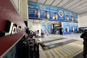 Mariano Acosta Neumáticos