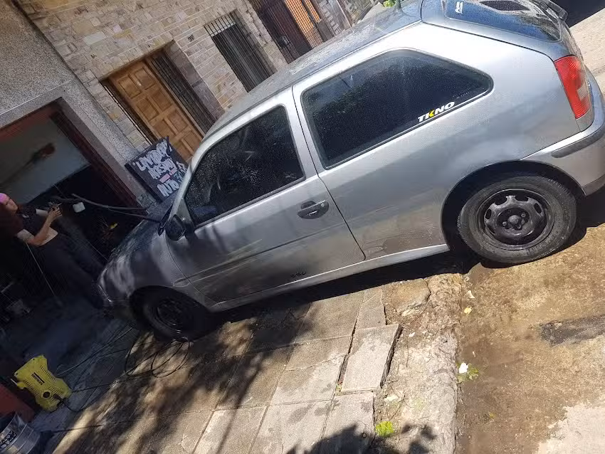 MECÁNICA Y LUBRICENTRO EL GARAGE