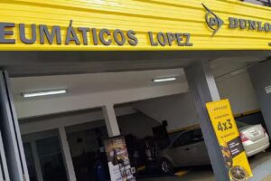 Neumático Lopez