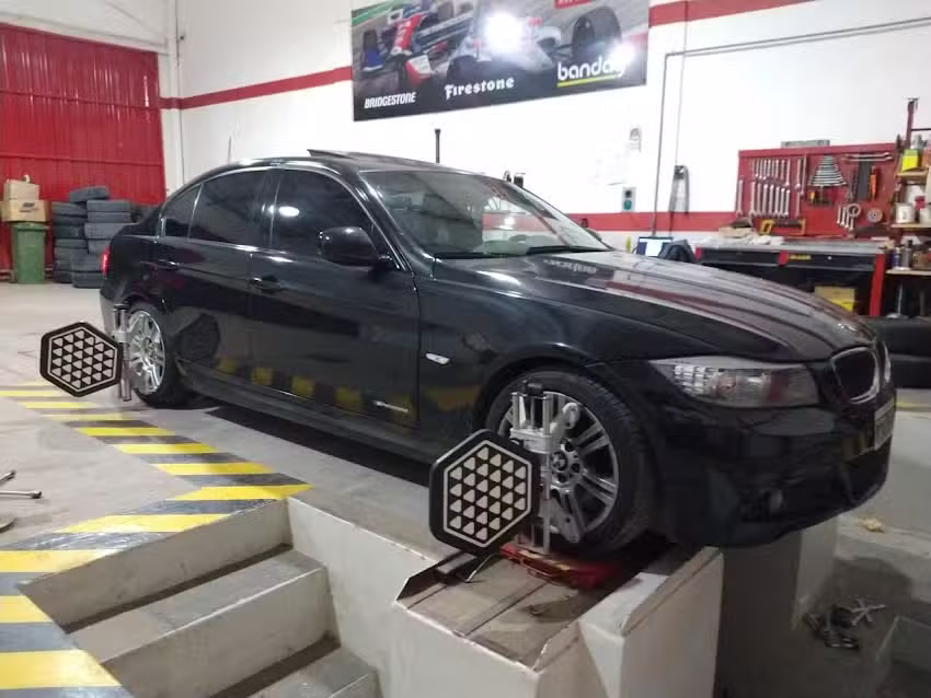 Neumáticos Der Gummi – Casa Central