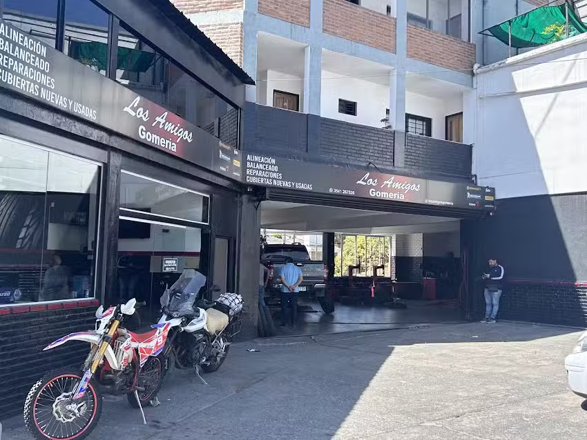 Neumaticos Los Amigos