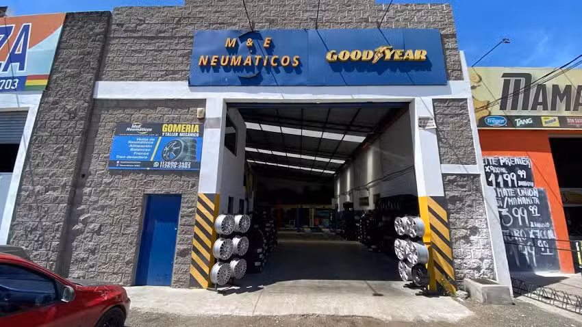 Neumáticos M & E La Unión