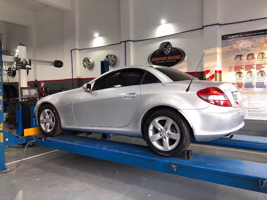 Neumáticos Martínez- YOKOHAMA