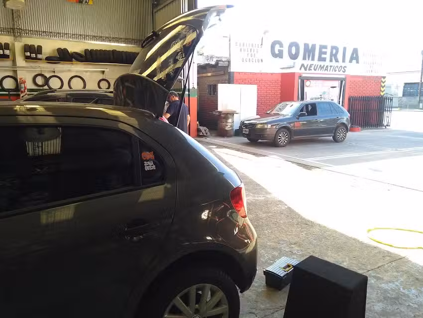 Neumaticos Oeste Gomeria